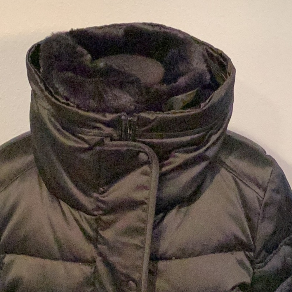 Kristen Blake new black coat. Size small. Hood in zipper collar